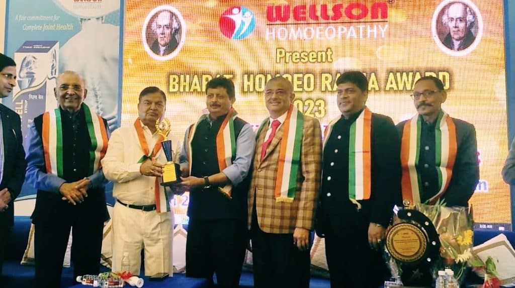 Teacher, doctor and social worker Dr. Rohit Bhandari honored with Bharat Homoeo Ratna Award