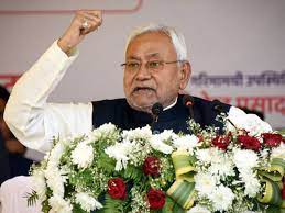 Bihar News: 18 years report of Nitish government; 34 percent families are facing poverty