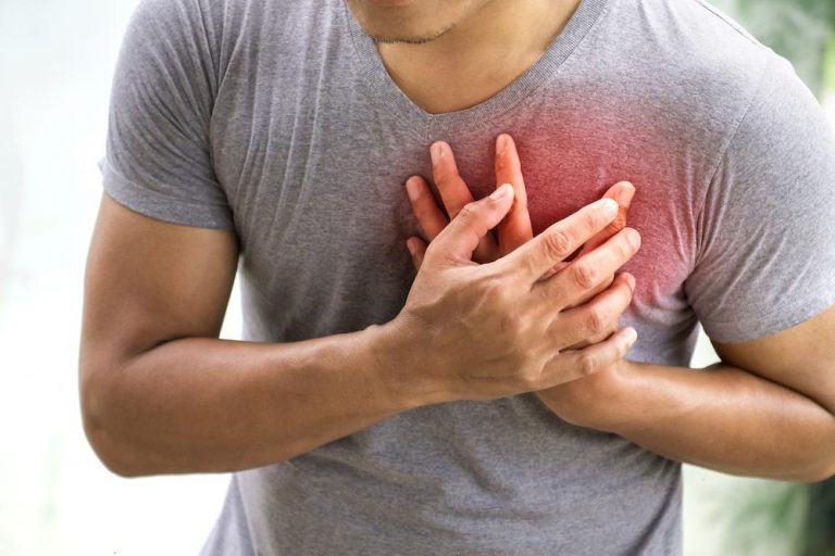 Acidity can also be a sign of the possibility of a heart attack, so know when you should be careful.