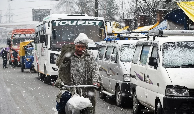 More than 360 roads including three national highways closed due to bad weather in Himachal Pradesh