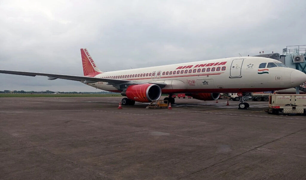 Air India employees took a big decision, suddenly took sick leave, had to cancel 78 flights